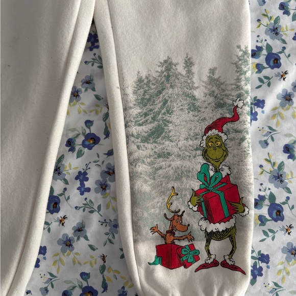 4 Matching bundle sets! - Picture 14 of 16